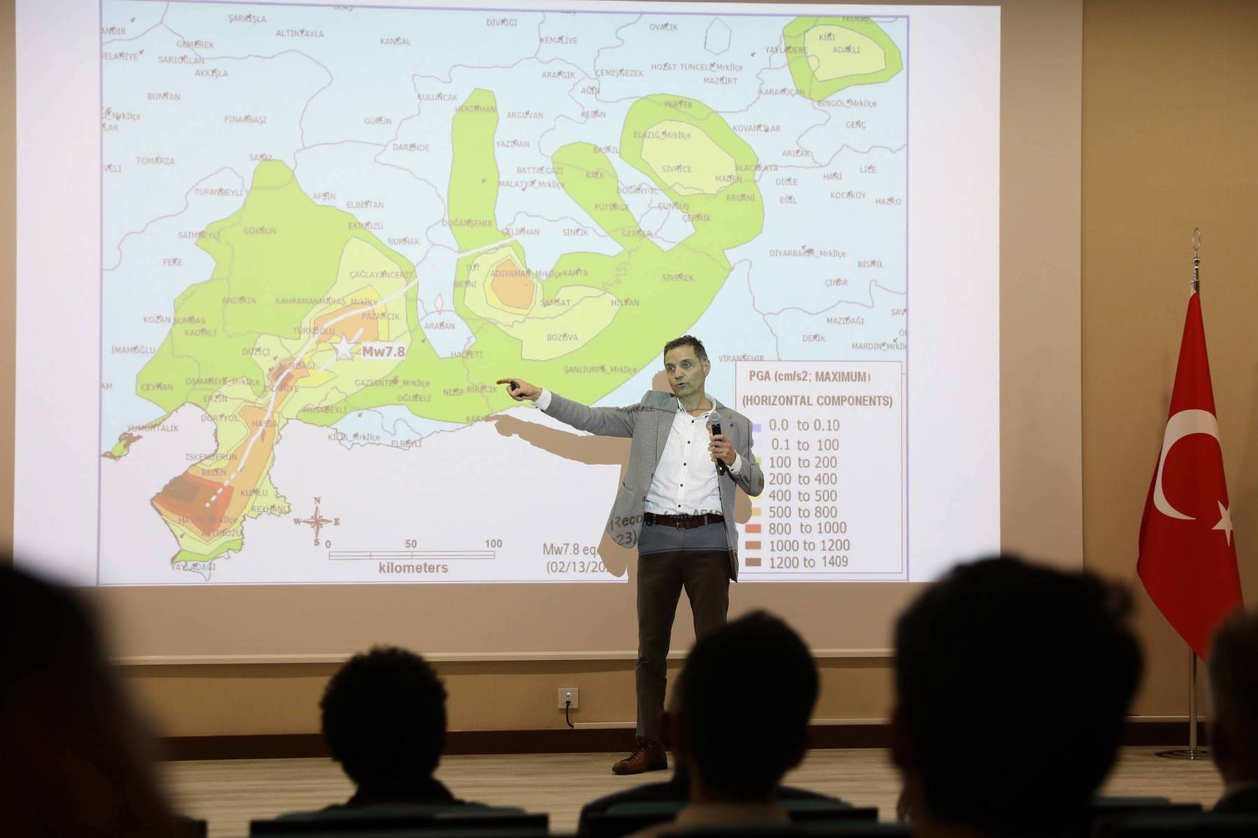 ALKÜ’LÜ DEPREM UZMANINDAN ANTALYA BÖLGESİNDE DEPREM GERÇEĞİ